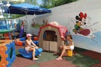 детская площадка - фотогалерея на RCC-TRAVEL.RU детская площадка - фотогалерея на RCC-TRAVEL.RU